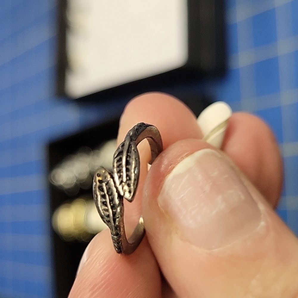 Leaves Leaf Pewter Ring Size 4.5